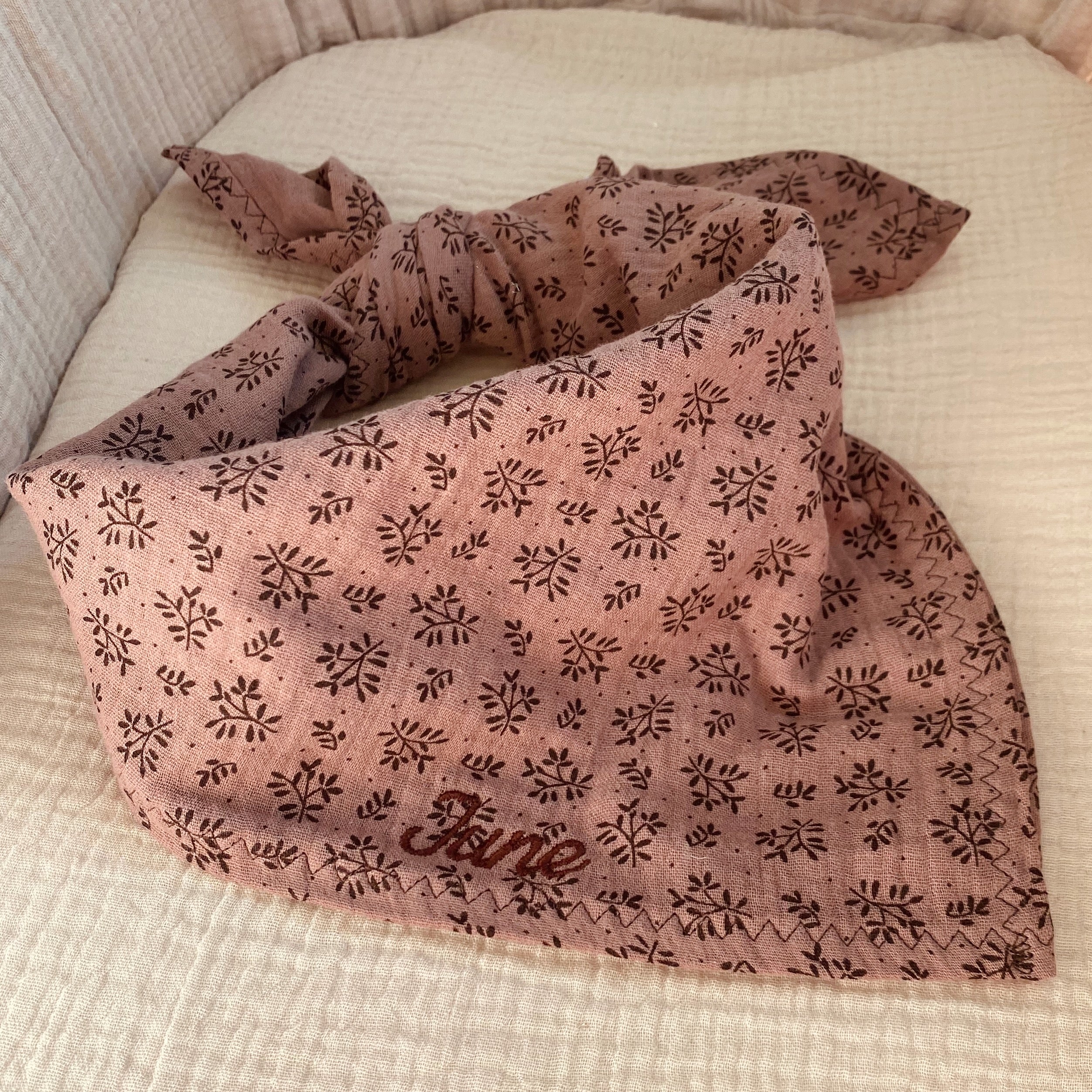 FOULARD CHÂTAIGNE FLEURIE – Image 6