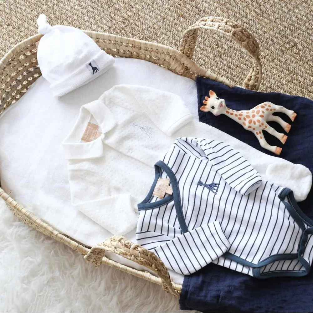 Bonnet naissance velours drop needle - Bleu marine – Image 3