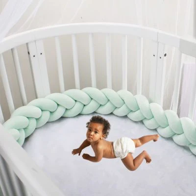 Tresse de lit bébé tressée – Tour de lit tressé vert d'eau – Image 6